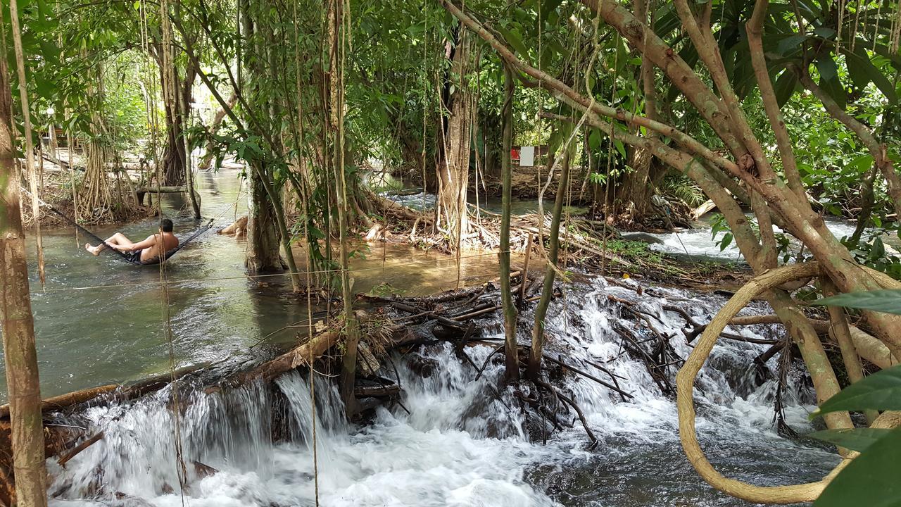 Hotel Hug Rimtharn Ban Khao Klom Exterior foto